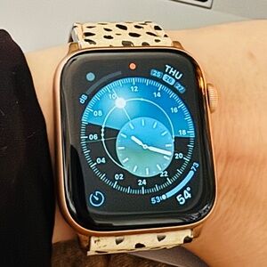 Apple Watch Series 5 44mm. Newest update!